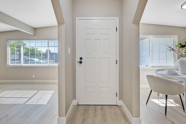 318 Navajo Drive, Salinas, CA 93906