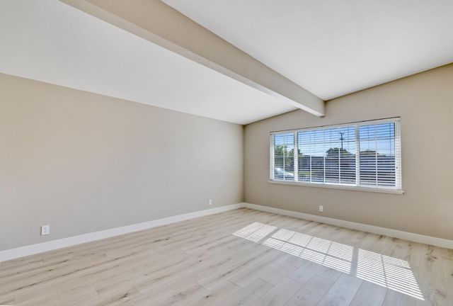 318 Navajo Drive, Salinas, CA 93906