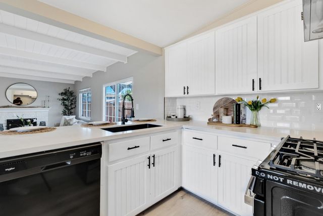 318 Navajo Drive, Salinas, CA 93906