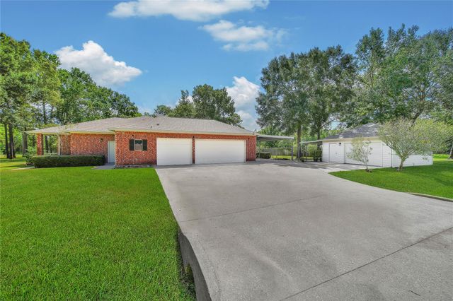 1125 W Stroker Road 1125, Crosby, TX 77532