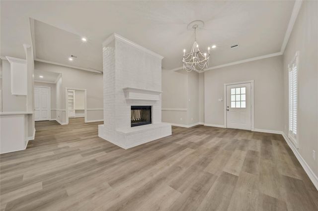 1125 W Stroker Road 1125, Crosby, TX 77532