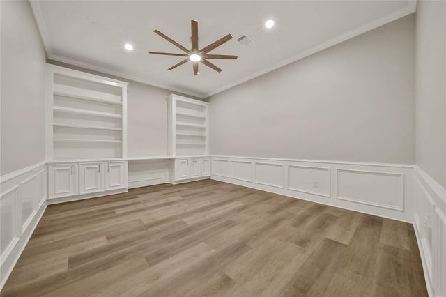 1125 W Stroker Road 1125, Crosby, TX 77532