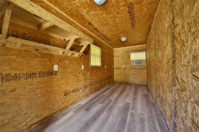 1125 W Stroker Road 1125, Crosby, TX 77532