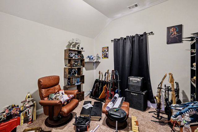 1043 Brixworth Dr, Thompsons Station, TN 37179