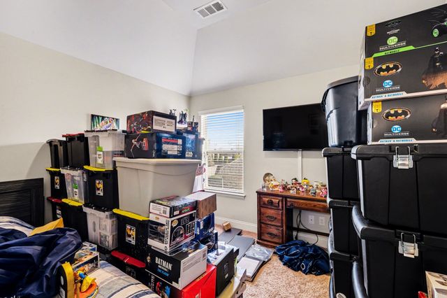 1043 Brixworth Dr, Thompsons Station, TN 37179