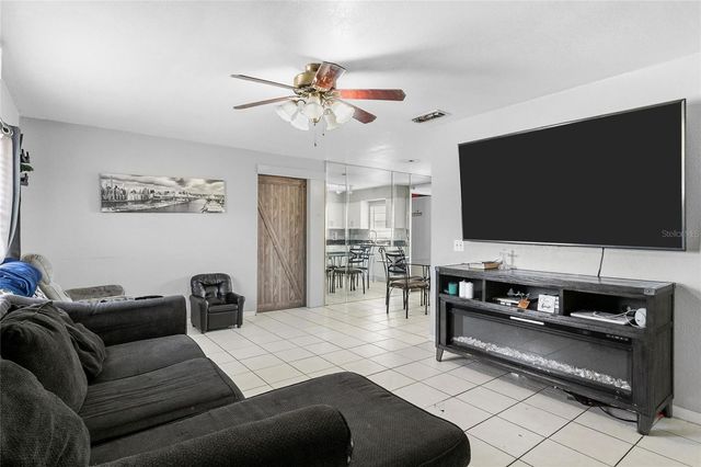 230 ROOSEVELT SQUARE, Oviedo, FL 32765