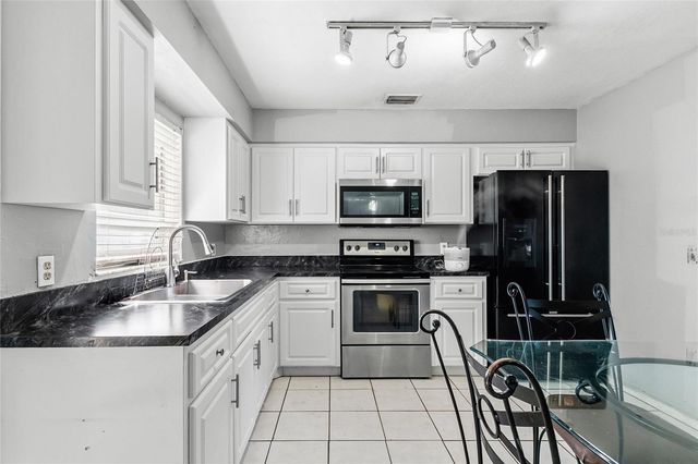 230 ROOSEVELT SQUARE, Oviedo, FL 32765