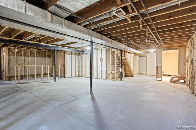 13416 Mcguire Street, Taylor, MI 48180