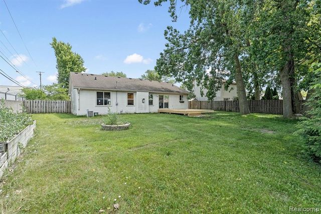 13416 Mcguire Street, Taylor, MI 48180