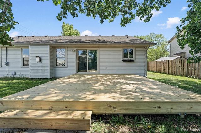 13416 Mcguire Street, Taylor, MI 48180