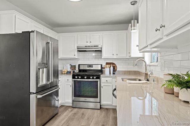 13416 Mcguire Street, Taylor, MI 48180