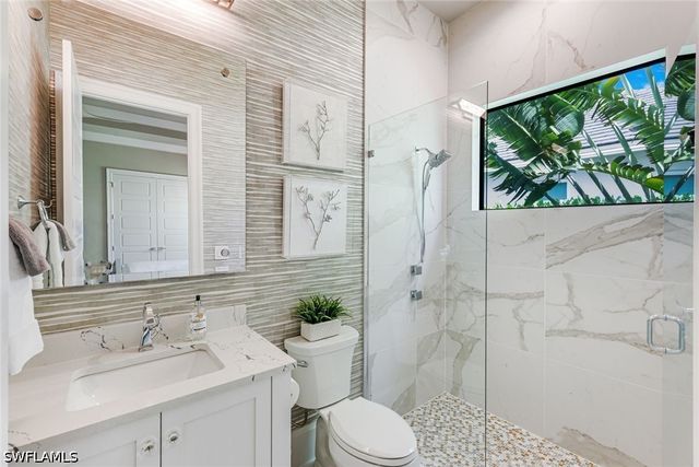 760 Park Shore DR, Naples, FL 34103