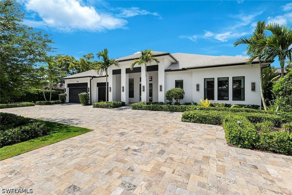 760 Park Shore DR, Naples, FL 34103