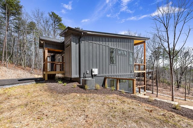 456 Sowers Road, Blue Ridge, GA 30513