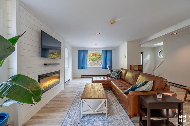 49 School Street, Lake Placid, NY 12946