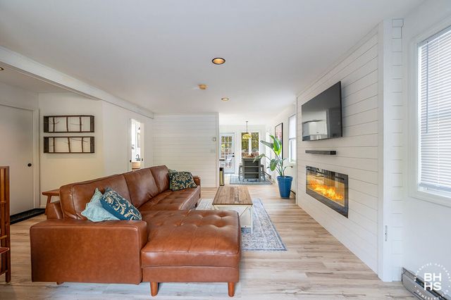 49 School Street, Lake Placid, NY 12946