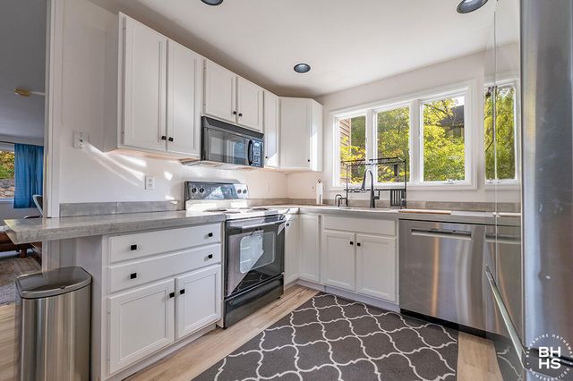 49 School Street, Lake Placid, NY 12946