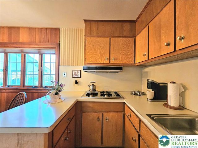 3933 Norfolk Drive, Bethlehem Twp, PA 18020