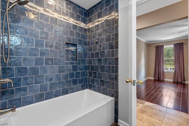 5 Kings Row, Hot Springs, AR 71901