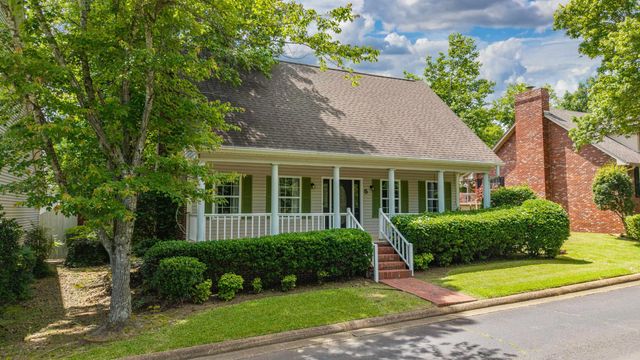 5 Kings Row, Hot Springs, AR 71901