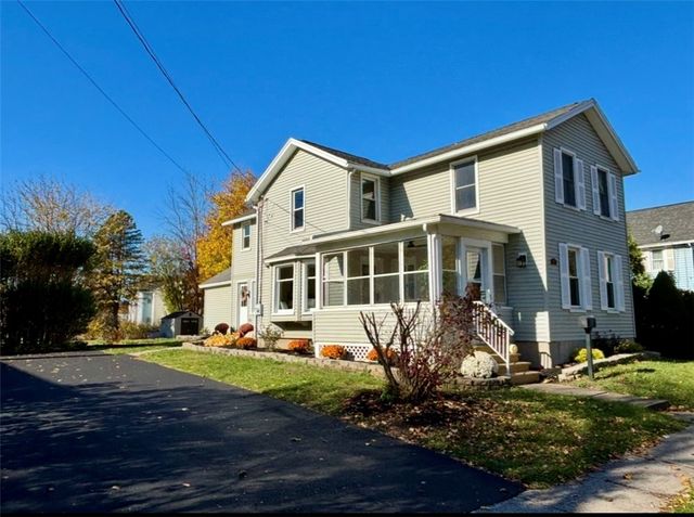 127 Lake Avenue, Parma, NY 14468