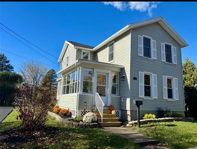 127 Lake Avenue, Parma, NY 14468