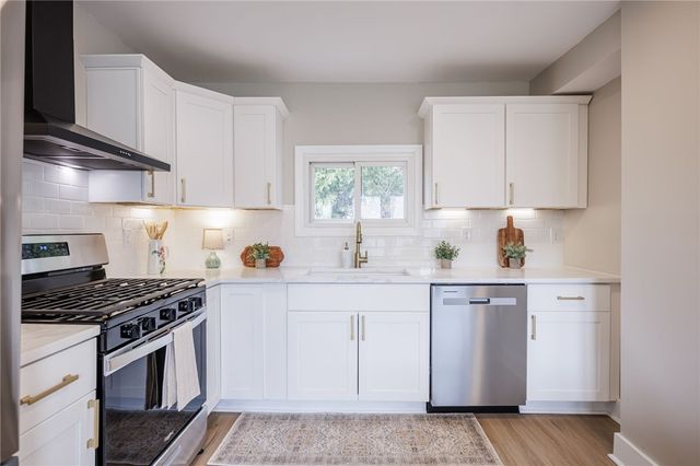 127 Lake Avenue, Parma, NY 14468