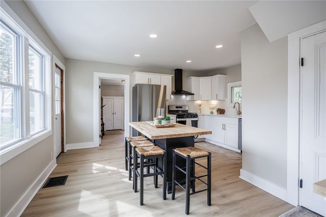 127 Lake Avenue, Parma, NY 14468