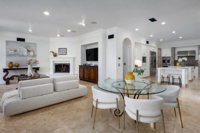 7891 Camino De la Dora, Rancho Santa Fe, CA 92067