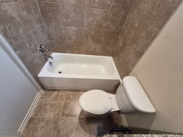 6407 Luglio Ln Unit 101, San Antonio, TX 78233