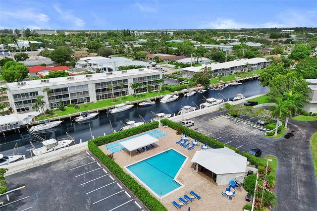 769 Jeffery Street 2-205, Boca Raton, FL 33487