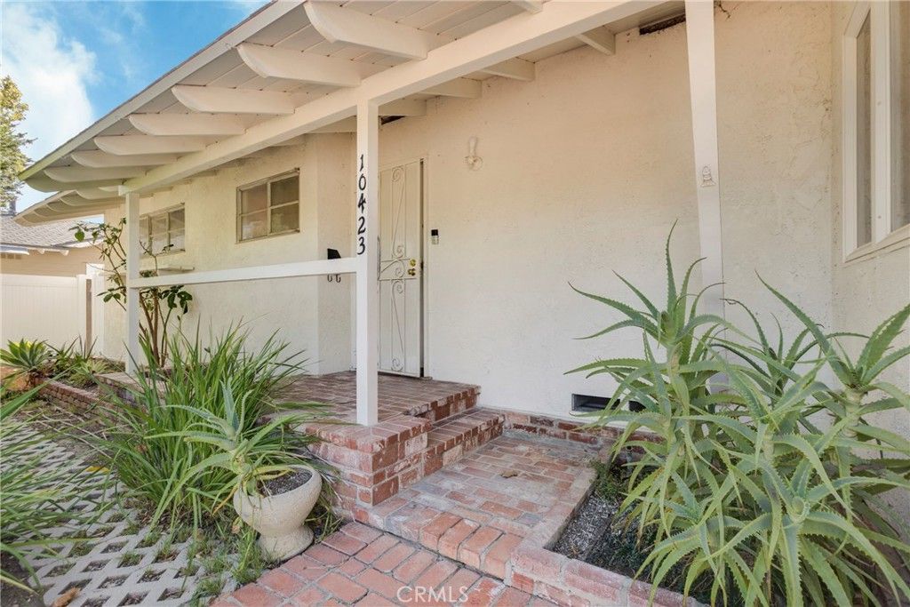 10423 Irondale Avenue, Chatsworth, CA 91311 — photo 4