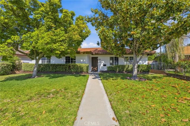 1915 Ervilla, Pomona, CA 91767