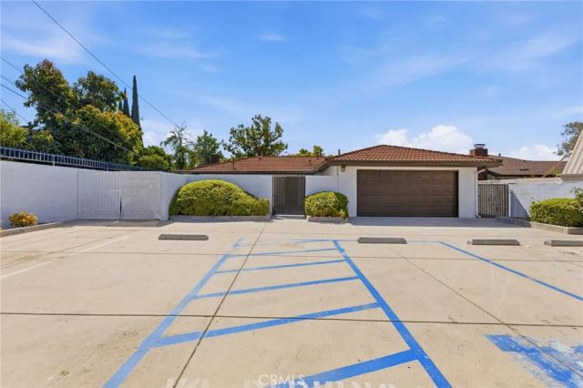 1915 Ervilla, Pomona, CA 91767