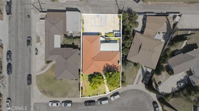 1915 Ervilla, Pomona, CA 91767