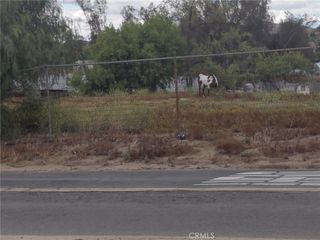 5 Holland Rd, Menifee, CA 92584