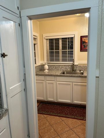 938 Live Oak Blvd, Yuba City, CA 95991