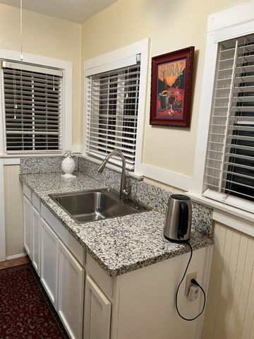 938 Live Oak Blvd, Yuba City, CA 95991