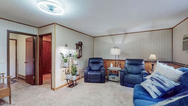 38667 Chestnut Ridge Road, Elyria, OH 44035