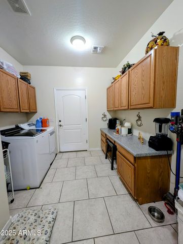 18145 E CHERRY HILLS Place, Queen Creek, AZ 85142