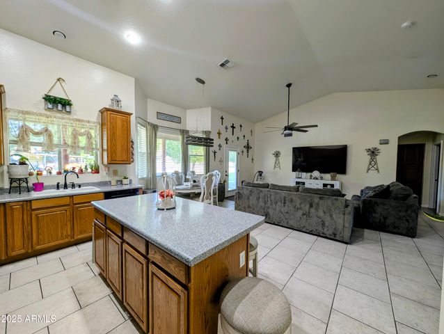 18145 E CHERRY HILLS Place, Queen Creek, AZ 85142