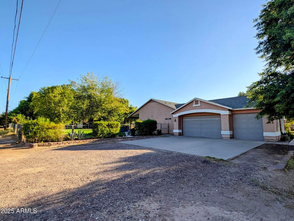 18145 E CHERRY HILLS Place, Queen Creek, AZ 85142