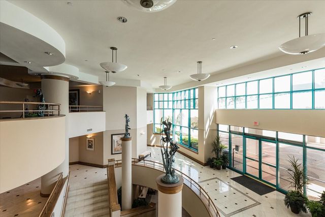 1560 GULF BOULEVARD 604, Clearwater Beach, FL 33767