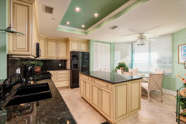 1560 GULF BOULEVARD 604, Clearwater Beach, FL 33767