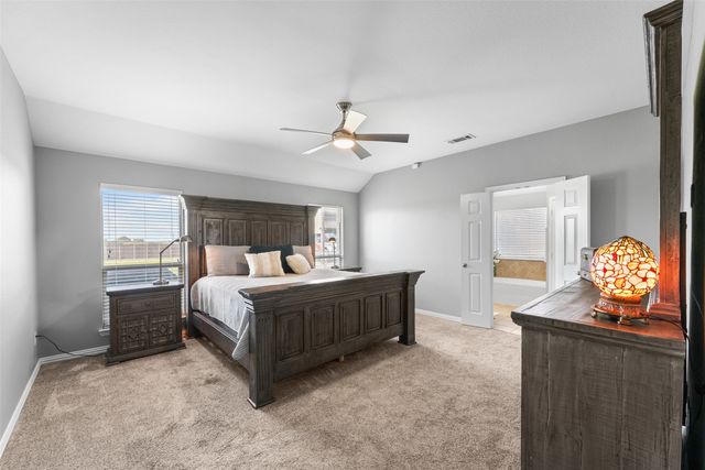 101 Paddock Lane, Mclendon Chisholm, TX 75032