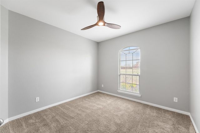 101 Paddock Lane, Mclendon Chisholm, TX 75032