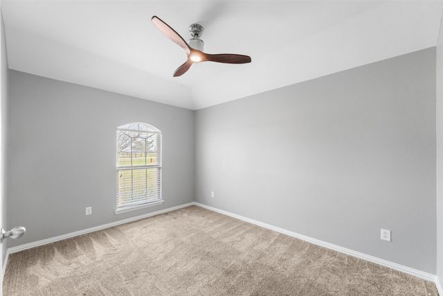 101 Paddock Lane, Mclendon Chisholm, TX 75032