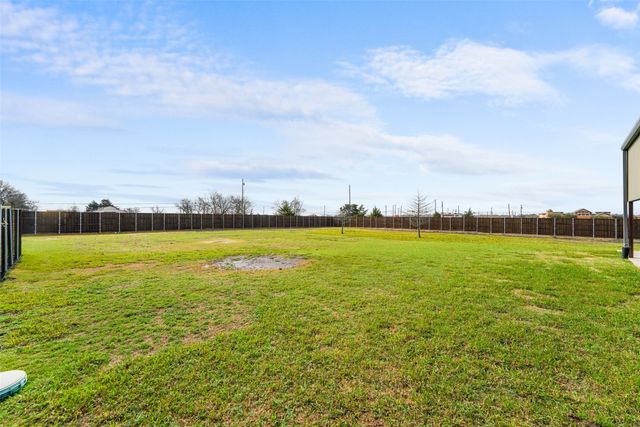 101 Paddock Lane, Mclendon Chisholm, TX 75032