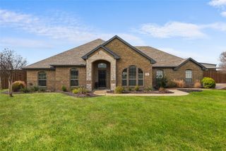 101 Paddock Lane, Mclendon Chisholm, TX 75032