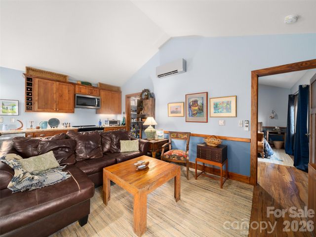345 Moorehill Drive, Waynesville, NC 28786